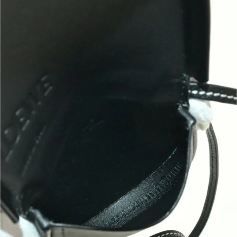 ★SOLD★ Loewe Pouch Mini - Picture 3 of 7